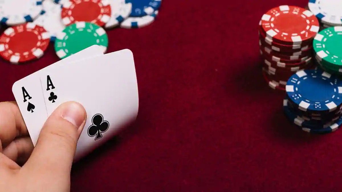 Haruskah Anda Bermain Poker Seperti Pro?